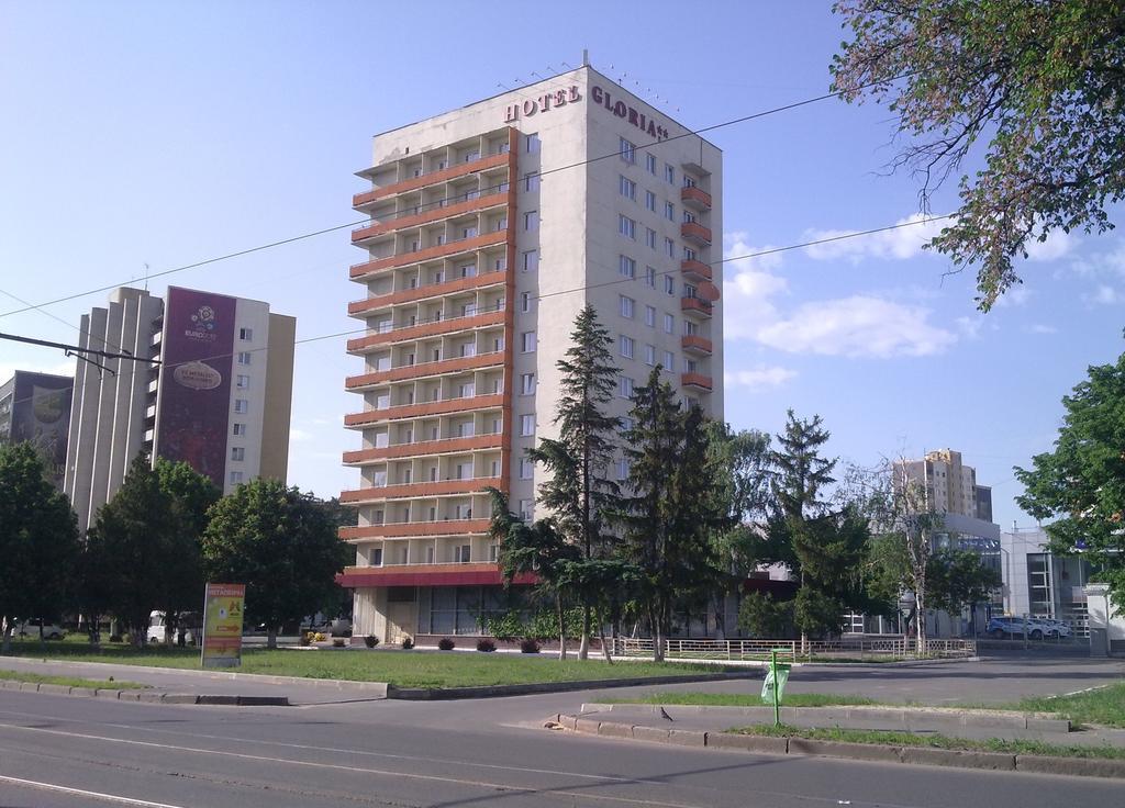 Apartmens Near Metalist Apartament Charków Zewnętrze zdjęcie